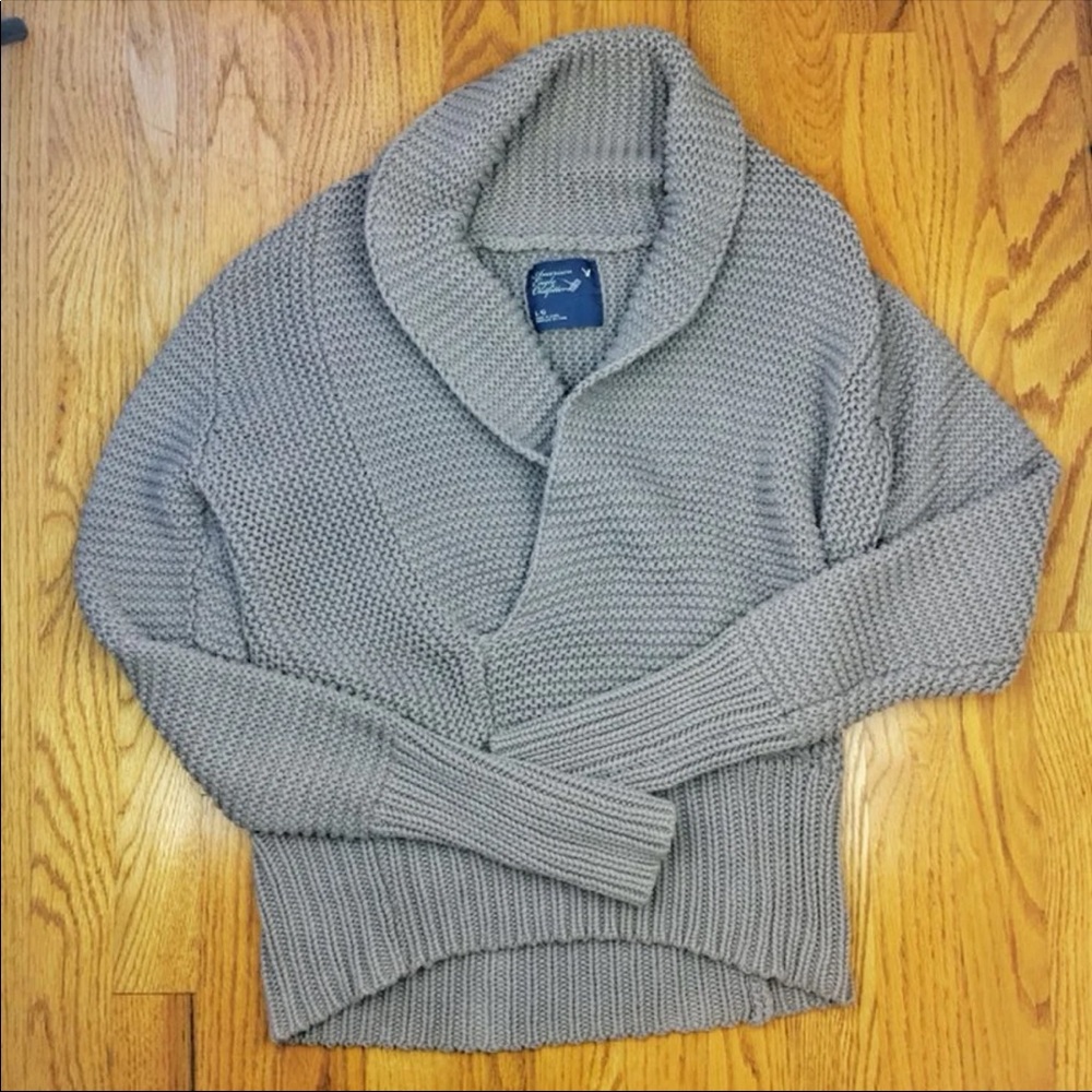 American Eagle V-Neck Sweater